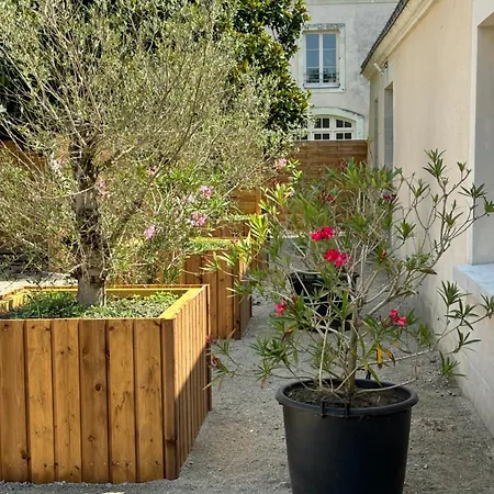 Princesse Chateau Du Pre Neuf * Etriche